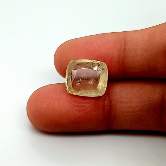 Yellow Sapphire (Pukhraj) 7.59 Ct Best quality